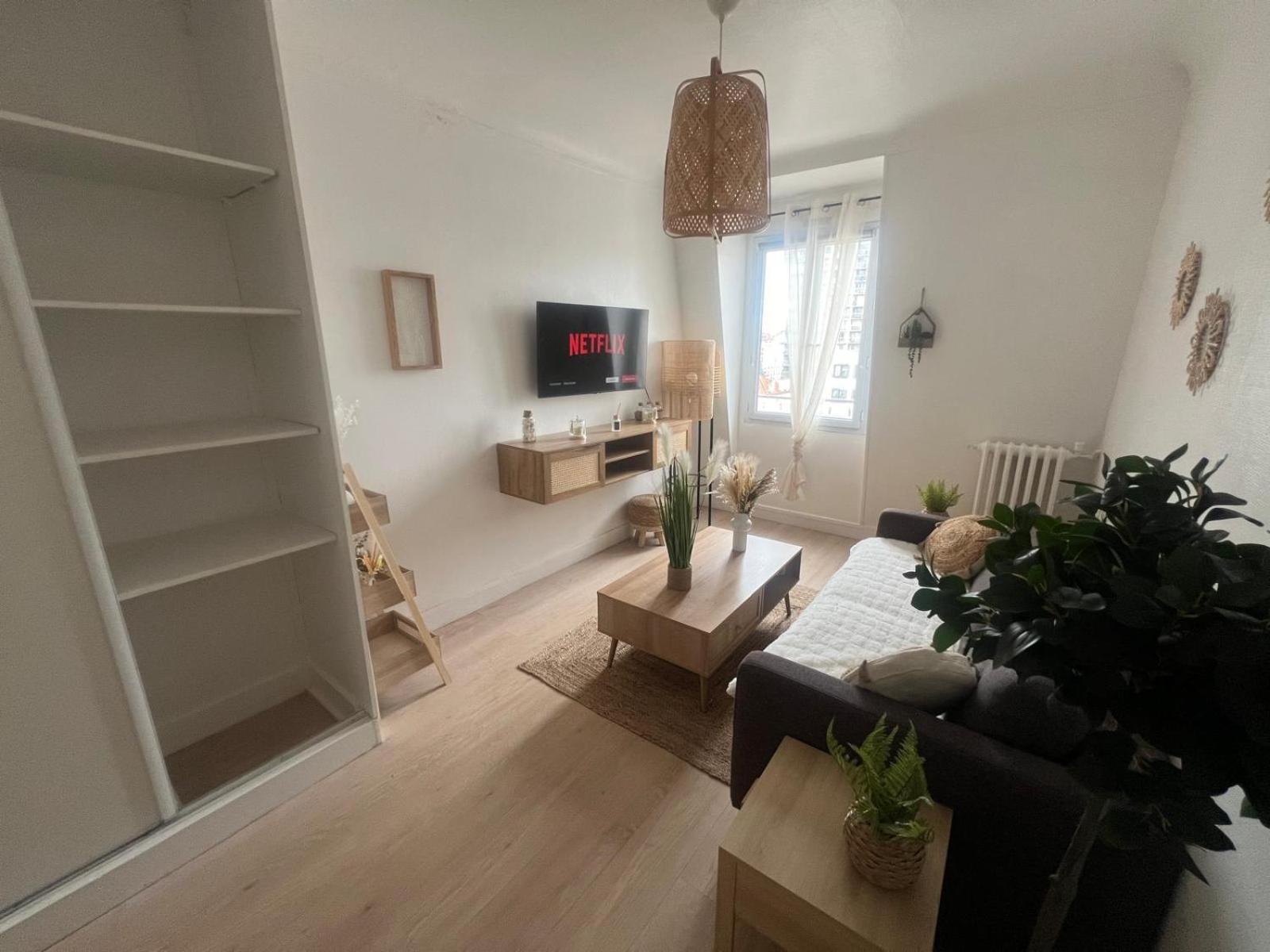 Charmant Appartement Aux Portes De Paris - 2Pax Saint-Ouen  Bagian luar foto